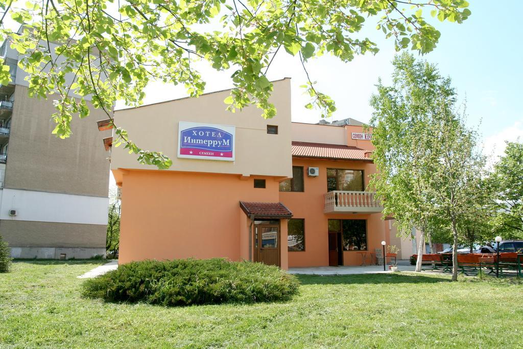 Interrum Hotel Razgrad 外观 照片