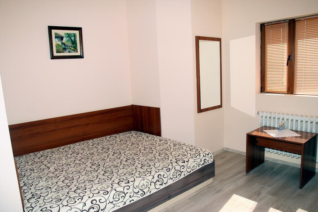 Interrum Hotel Razgrad 客房 照片