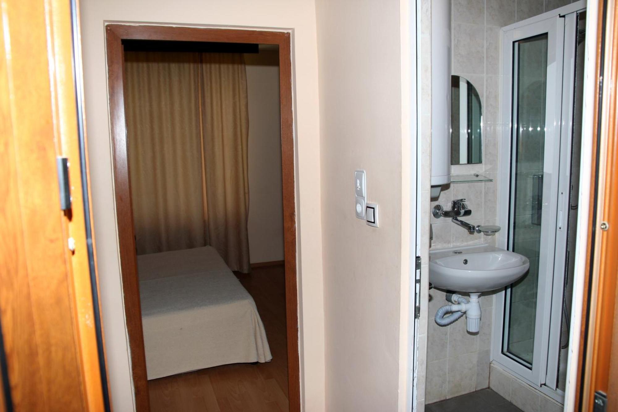 Interrum Hotel Razgrad 客房 照片