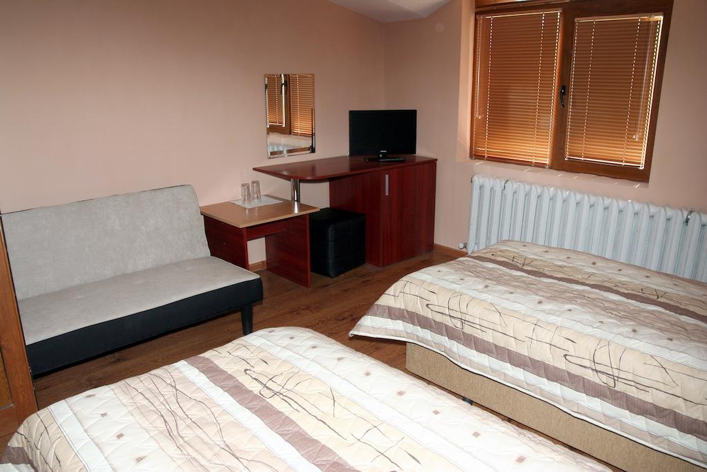Interrum Hotel Razgrad 外观 照片